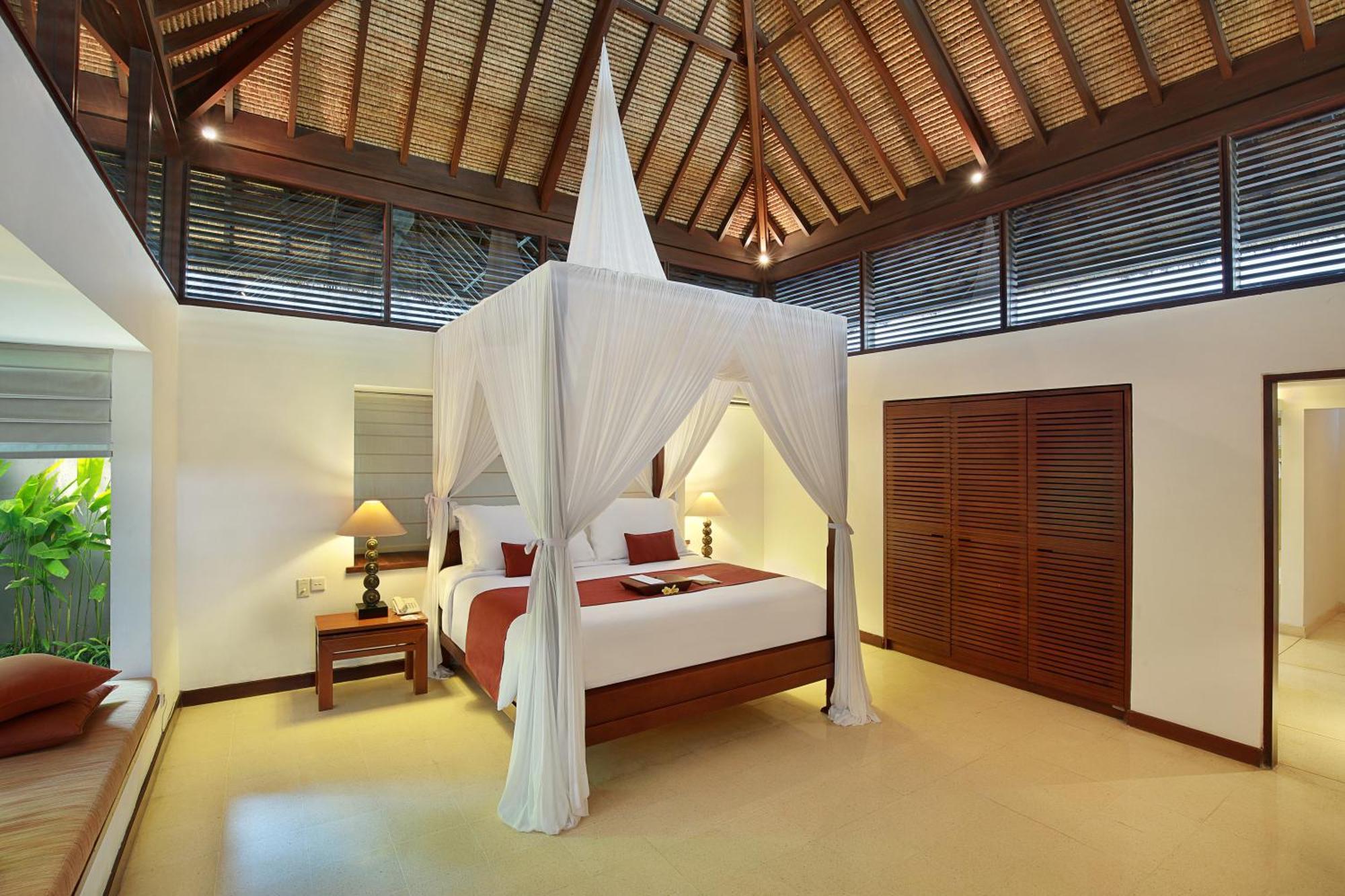 Bali Niksoma Boutique Beach Resort Легиан Экстерьер фото