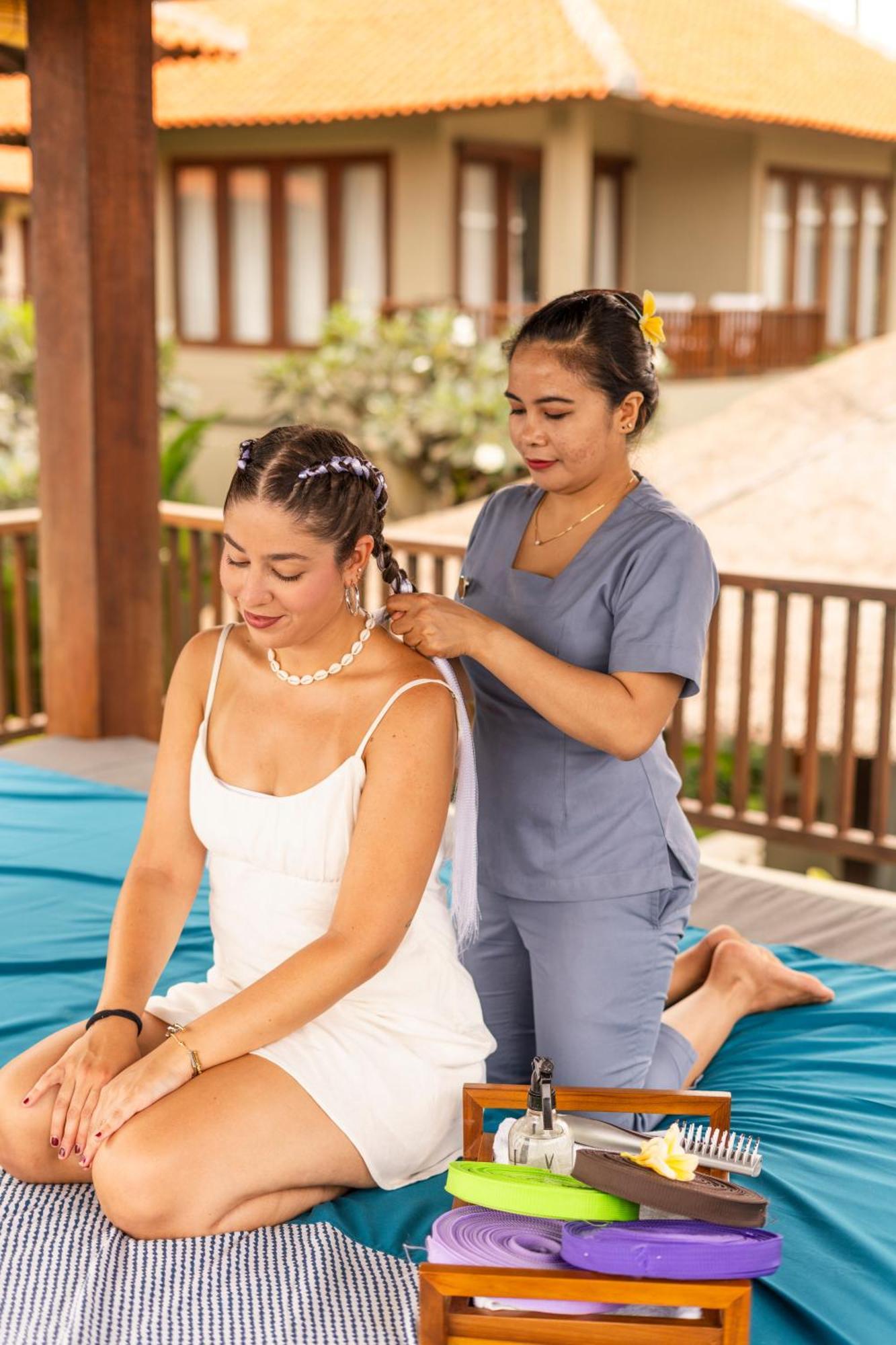 Bali Niksoma Boutique Beach Resort Легиан Экстерьер фото Thai massage
